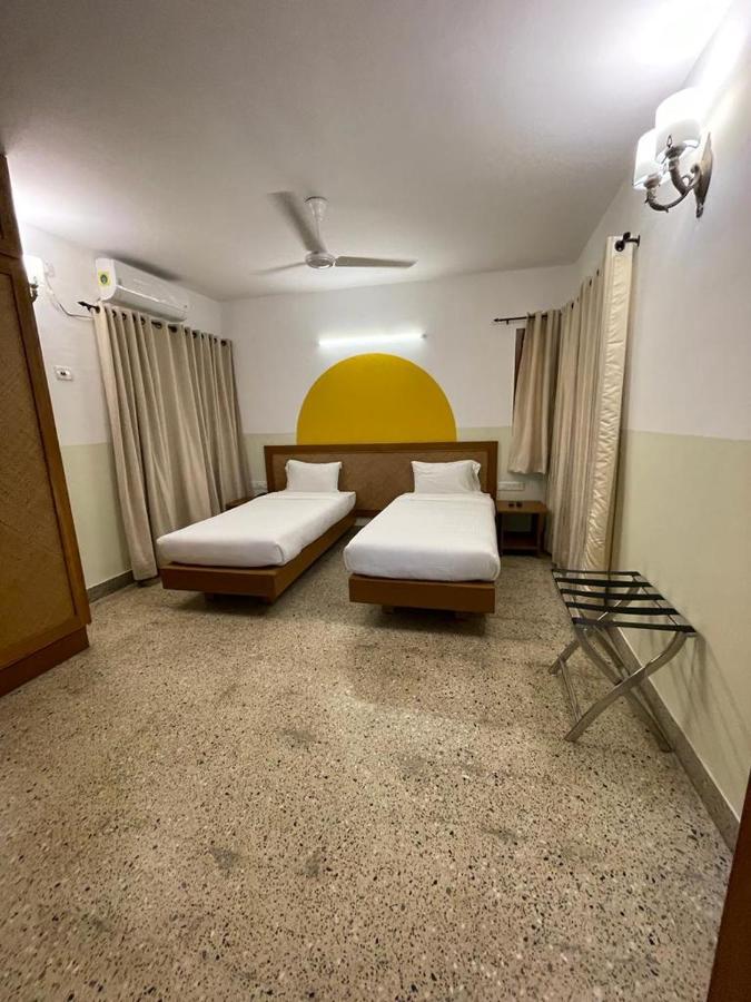 Hanu Reddy Residences - Nawab Habibullah Avenue Chennai Exterior photo